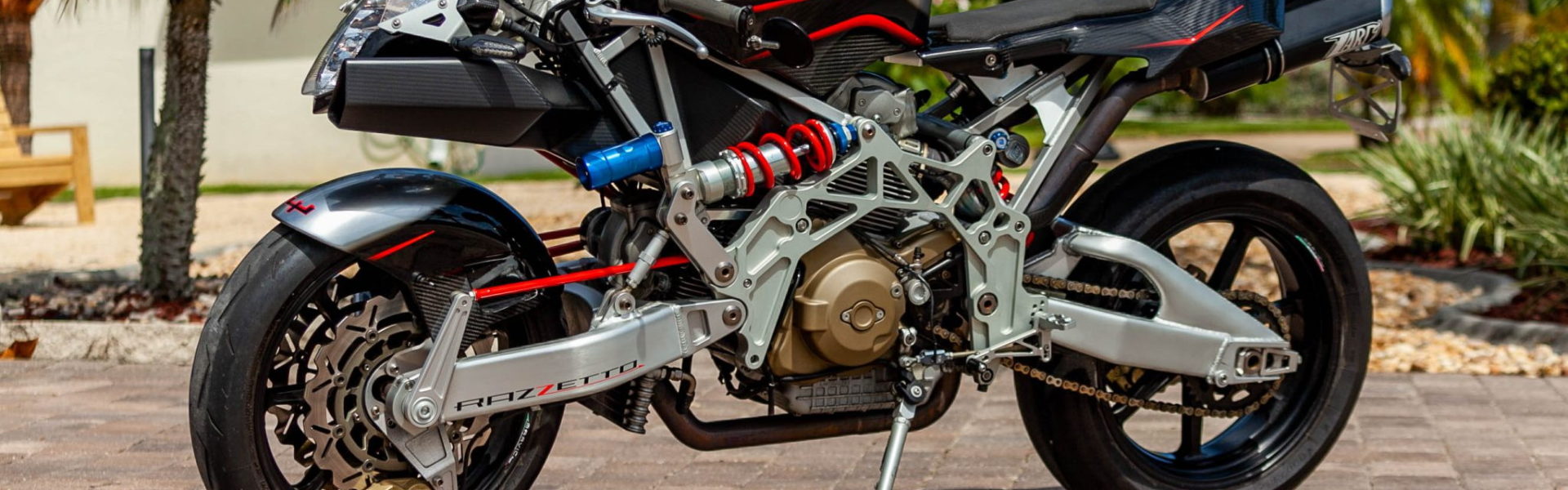 Une moto italienne qui coûte chère.